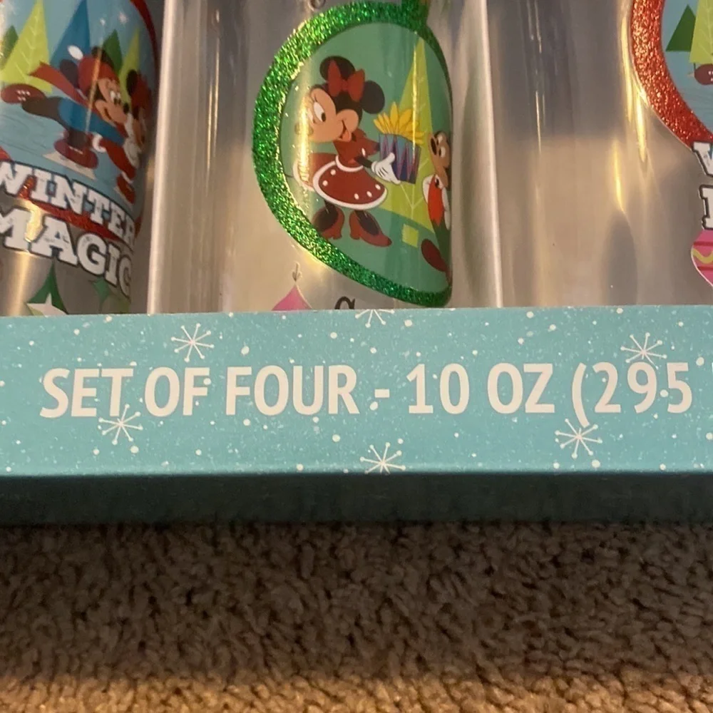 Disney set of Four 10 oz Holiday glassware set Winter Magic